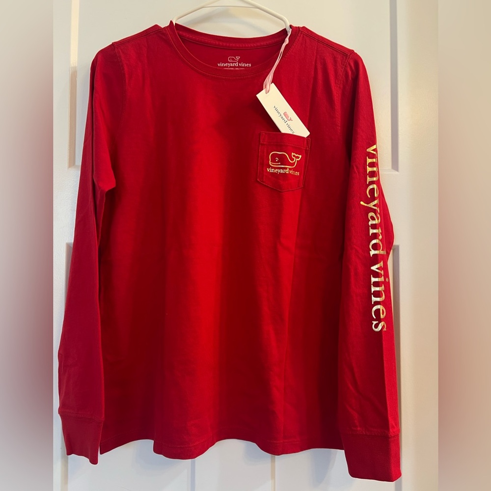 NWT ❤️Vineyard Vines Red And Gold Shirt